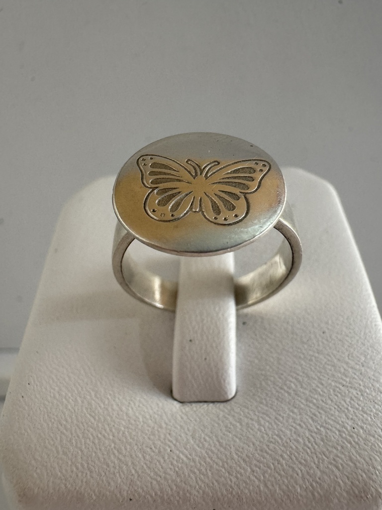 Anillo vulpes mariposa plata