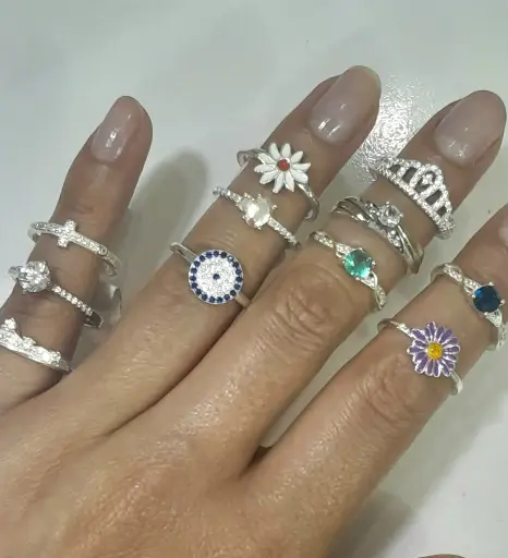 [A0067 AN] Anillo en Plata con circón surtido T.7