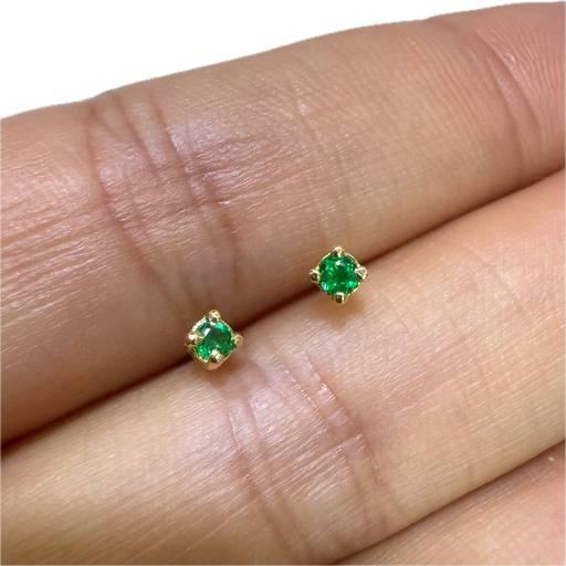 [A0148 AR] Topos en oro 18 K con esmeralda 2mm