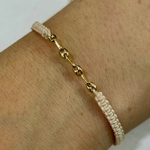 [A0098 PL] Manilla tejida con dije en oro 18K de eslabones ancla